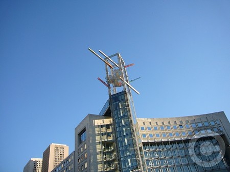 P1610954