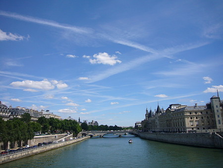 P1620498