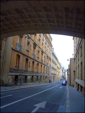 P1930699