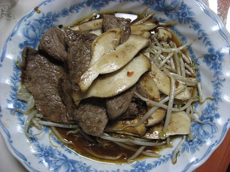 肉・もやし炒め