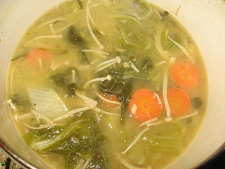 えのき入りコンソメシチュー