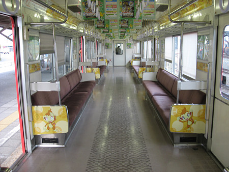 3751車内