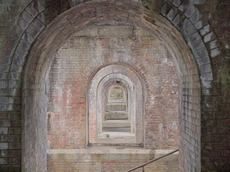 E0012099