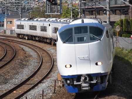 281系特急はるか 東海道本線サントリーカーブ