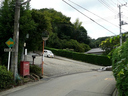 金時神社駐車場