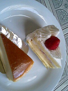 ショートケーキとチーズケーキ