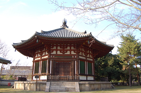 興福寺北円堂