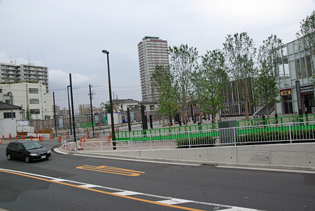 曳舟駅手前ガード下より