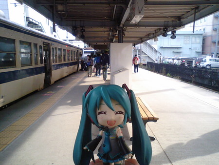ミク:「熊本駅に到着、しんくんとはここでお別れします。ありがとう...