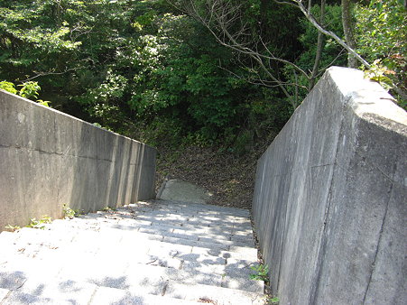 終点はただの階段