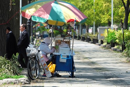 2014.04.15　山下公園　アイスクリーム売り