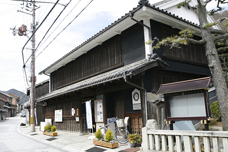 坂越まち並み館